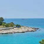 Lumi * Rogoznica (Sibenik-Knin)
