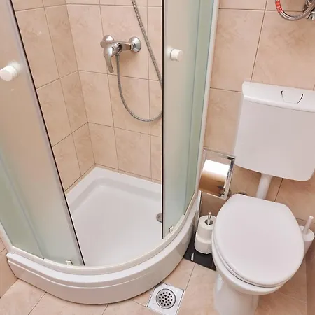 Lumi Rogoznica (Sibenik-Knin)